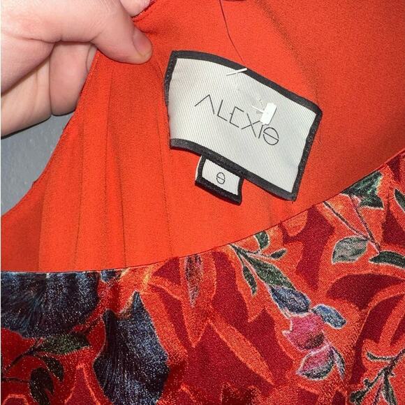 Alexis Marseille Asymmetrical Hi-Low Floral Dress/Gown Red Floral Size Small - Picture 5 of 11